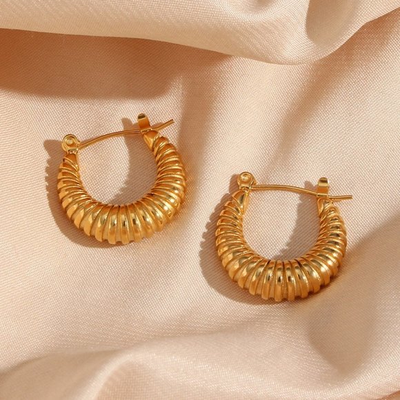 Thin Classic Huggie Croissant Hoop Earrings 18K Gold Plated Stainless Steel